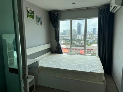 Condo à louer près de la station MRT Bang Son, photo 2 sur 5