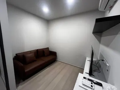 1-bed condo for rent at Aspire Onnut Station, photo 1 of 5