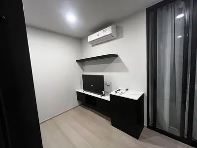 1-bed condo for rent at Aspire Onnut Station, photo 2 of 5
