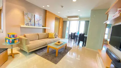 River Heaven- Charoen Krungの3ベッドルームコンドミニアム（賃貸）、写真1/5