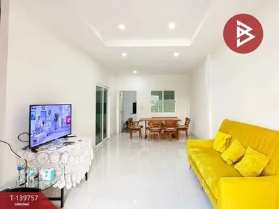 4-bed house for rent near MRT Khu Bon, photo 2 of 5