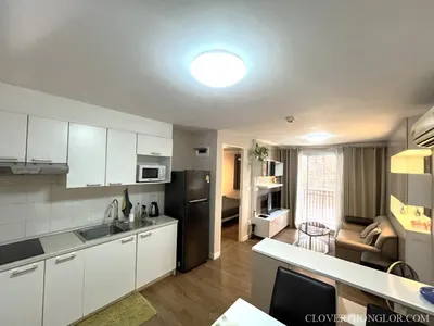 Condo 1 chambre à louer à The Clover Thonglor Residence, photo 3 sur 5