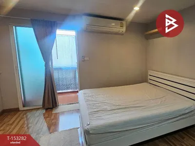 1-bed condo for sale near MRT Huai Khwang, photo 3 of 5