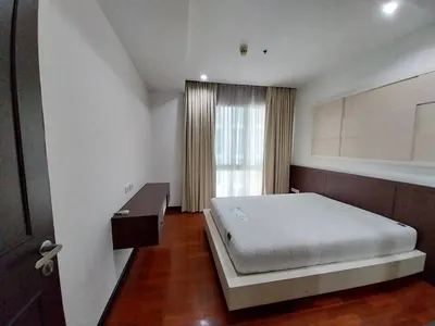 Condo 2 chambres à louer près de la station BTS Nana, photo 1 sur 5