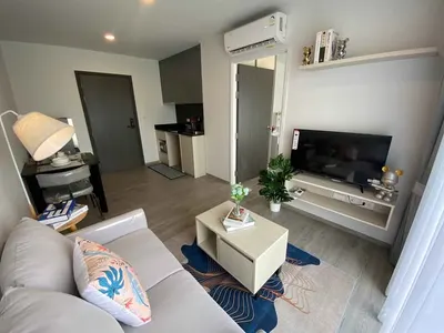 Condo 1 chambre à louer près de la station BTS Bearing, photo 1 sur 5
