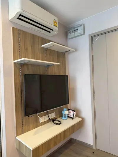 ให้เช่าคอนโด 1 ห้องนอน The Politan Rive รูปที่ 2 จาก 10