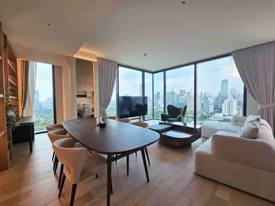 Condo 3 chambres à louer à EI8HTEEN SEVEN, photo 3 sur 5