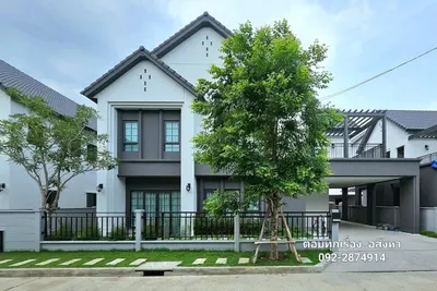 4-bed house for rent at Centro Bangna phase 2, photo 1 of 5