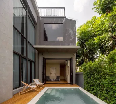 Maison 5 chambres à vendre à The Gentry Sukhumvit 101, photo 2 sur 5