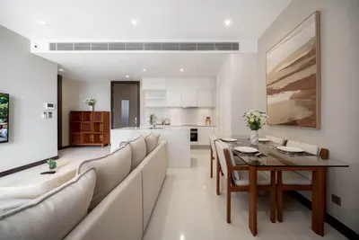 2-bed condo for rent near BTS Nana, photo 3 of 5