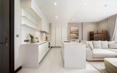 2-bed condo for rent near BTS Nana, photo 4 of 5