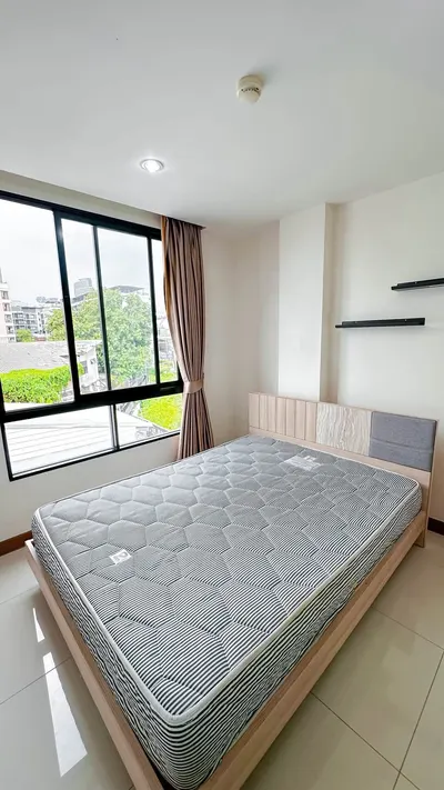1-bed apartment for rent near MRT Ratchadaphisek, photo 4 of 5