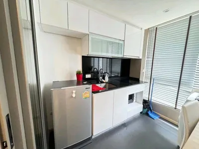 Klass Silom Condo的1房公寓出租，第2张，共5张