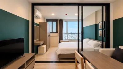 1-bed condo for sale at XT HUAIKHWANG, photo 2 of 8