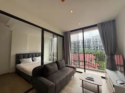 2-bed condo for rent at Fynn Asoke, photo 1 of 5