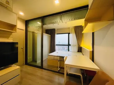 1-bed condo for rent at The Politan Aqua, photo 2 of 5