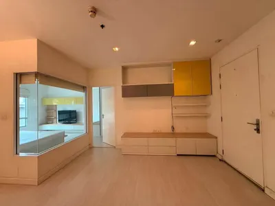 1-bed condo for sale near MRT Ratchadaphisek, photo 4 of 5
