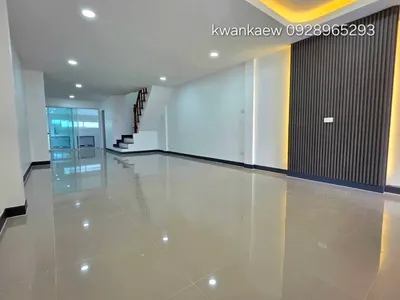 赛迈区的3房联排别墅出售，第5张，共5张