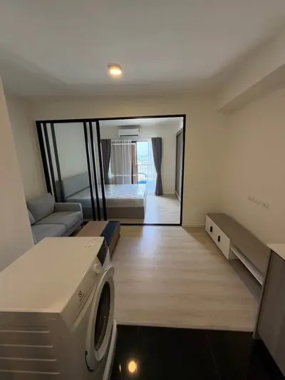 Condo à louer près de la station BTS Bang Na, photo 1 sur 5