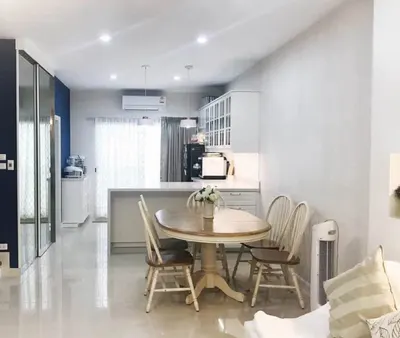 Leon Sukhumvit 62の3ベッドルームタウンハウス（賃貸）、写真8/9