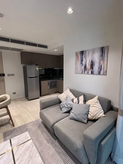 Condo 1 chambre à louer à CRAFT Ploenchit, photo 2 sur 8