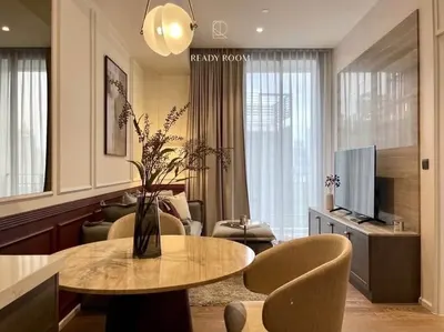 1-bed condo for rent near BTS Chit Lom, photo 1 of 5
