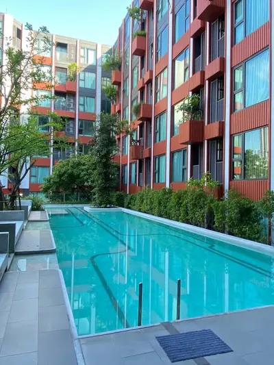 1-bed condo for rent near BTS Punnawithi, photo 1 of 5