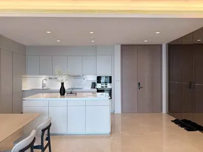 The Residences at Sindhorn Kempinski Hotel Bangkok的2房公寓出租，第4张，共5张