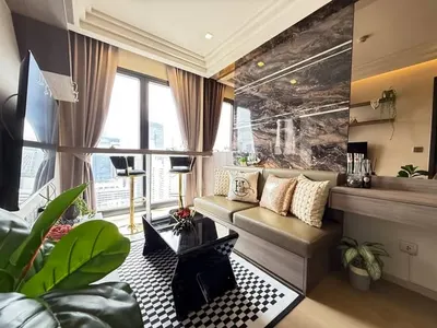 Condo 1 chambre à louer près de la station MRT Sukhumvit, photo 1 sur 5