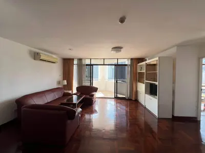 2-bed condo for rent near MRT Sukhumvit, photo 4 of 5