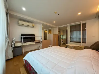 1-bed condo for sale at 15 Sukhumvit Residences, photo 3 of 5