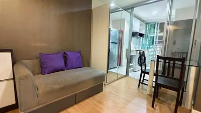 1-bed condo for rent at The Kris 1 Ratchada 17, photo 4 of 5