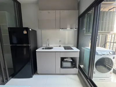 1-bed condo for rent at LIFE Asoke - Rama 9, photo 4 of 5