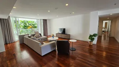 Maison 4 chambres à louer près de la station BTS Ekkamai, photo 5 sur 5