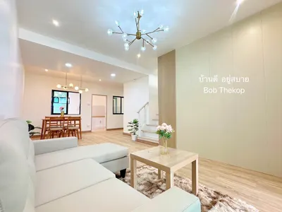 3-bed townhouse for sale near MRT Bang Rak Yai, photo 2 of 5