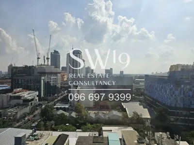 1-bed condo for rent at Rhythm Ekkamai Estate, photo 2 of 5