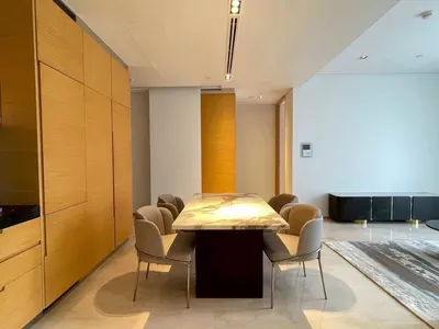 2-bed condo for rent near BTS Sala Daeng, photo 3 of 5