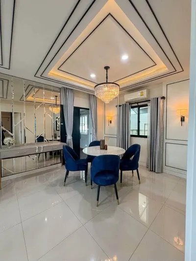 แกรนด์ บริทาเนีย กรุงเทพกรีฑา - สุวรรณภูมิ | Grand Britania Krungthepkreetha - Suvarnabhumiの4ベッドルーム一戸建て（賃貸）、写真5/5