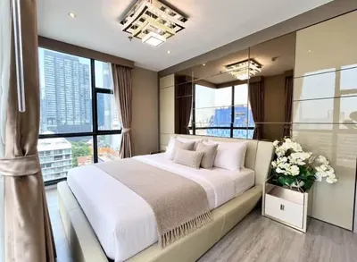 2-bed condo for rent at Rhythm Ekkamai Estate, photo 1 of 5