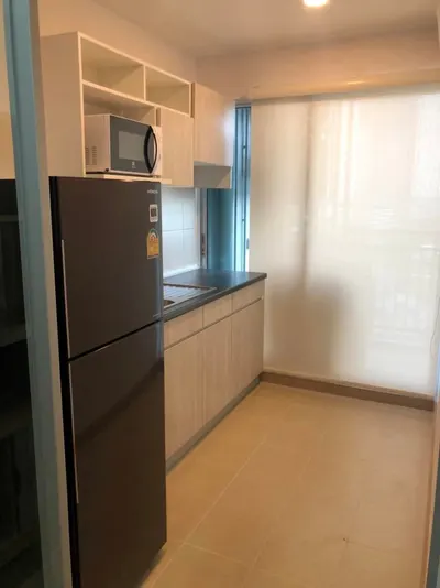 1-bed condo for rent near BTS Talat Phlu, photo 3 of 5