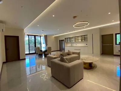 3-bed house for rent near BTS Ekkamai, photo 1 of 5