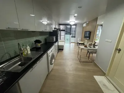 1-bed condo for sale near BTS Ekkamai, photo 4 of 5