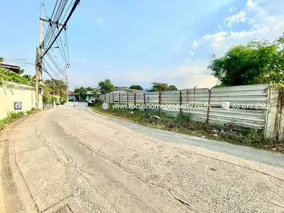 Land for sale near MRT Bang Rak Yai, photo 3 of 5