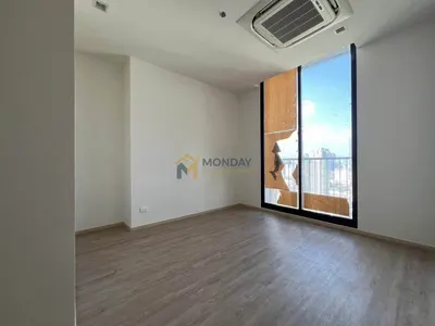 2-bed condo for sale at Noble State 39, photo 3 of 4