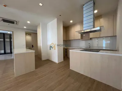 2-bed condo for sale at Noble State 39, photo 2 of 4