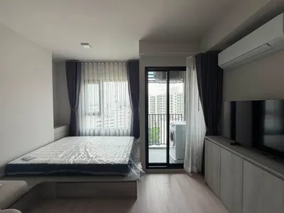 1-bed condo for rent at Cobe Ratchada-Rama9, photo 9 of 10