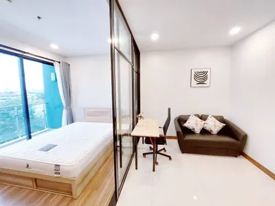 Condo for sale at Supalai Premier Charoen Nakhon, photo 4 of 5