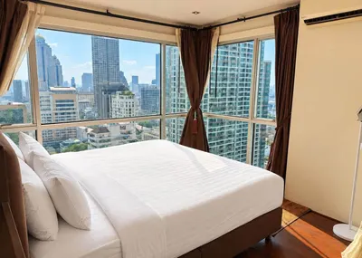 3-bed condo for rent near BTS Saint Louis, photo 4 of 5