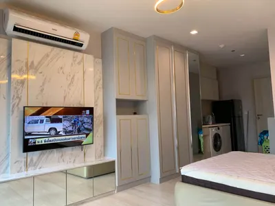 Condo for rent at Life One Wireless, photo 4 of 5