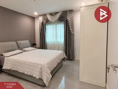 2-bed condo for sale near BTS Chong Nonsi, photo 4 of 8